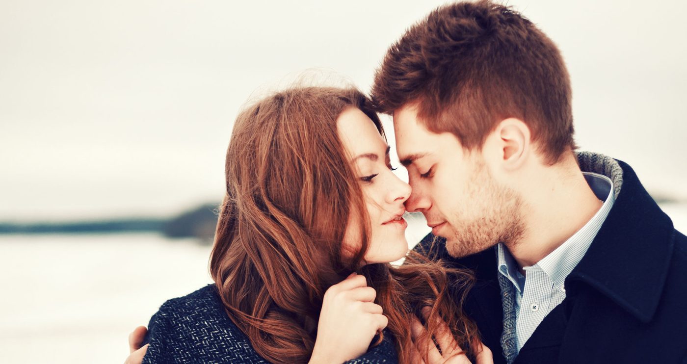 10 Brincadeiras Eróticas Para Apimentar o Sexo